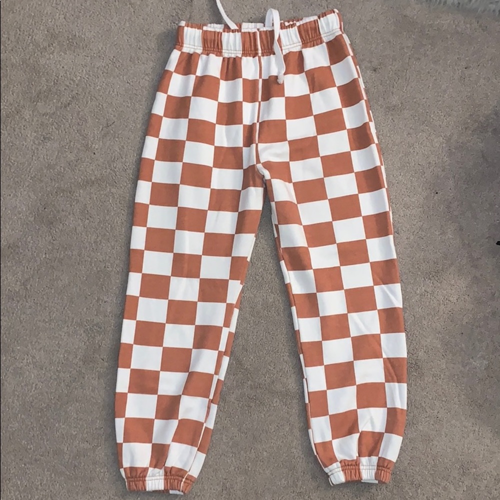 orange/white checkered joggers